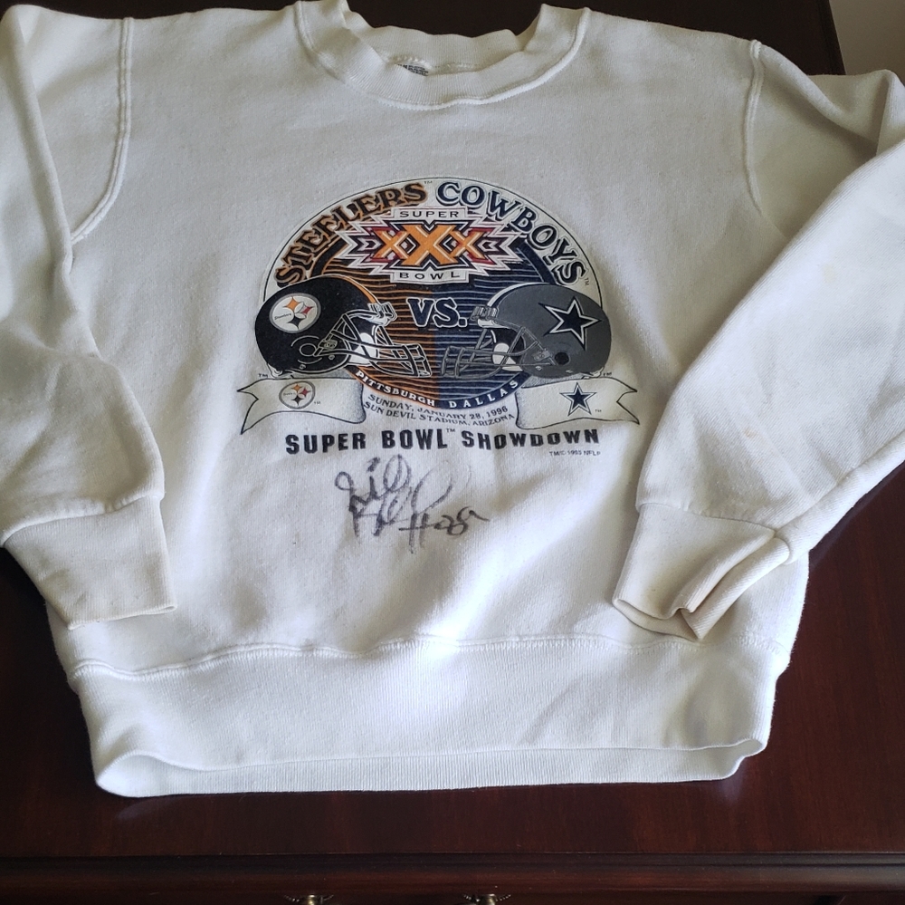 1996 Superbowl sweatshirt with Steelers signatures